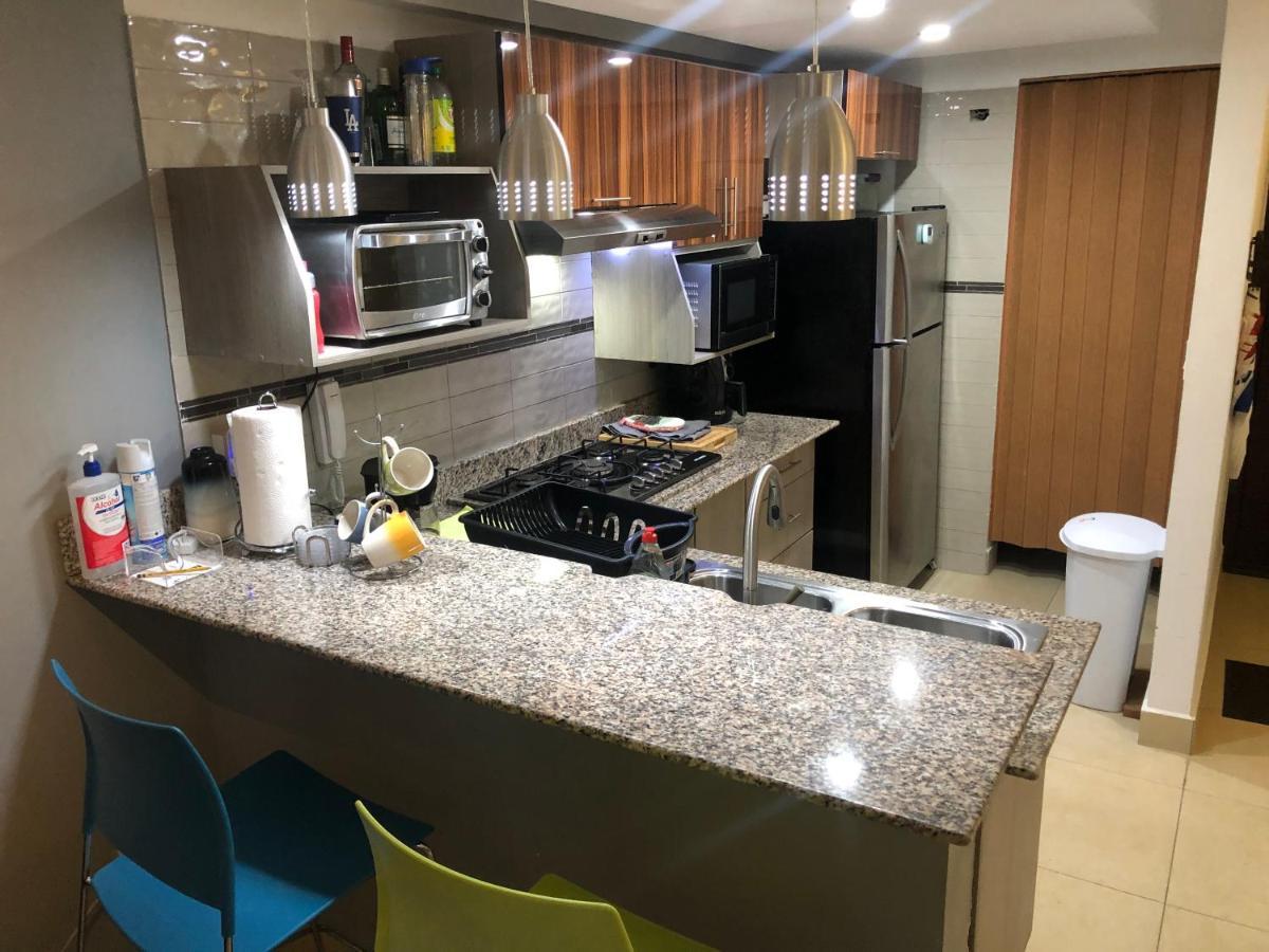Apartamento Ph Navona Towers Amplio 4 Personas, Dos Noches Minimo Ciudad de Panamá
